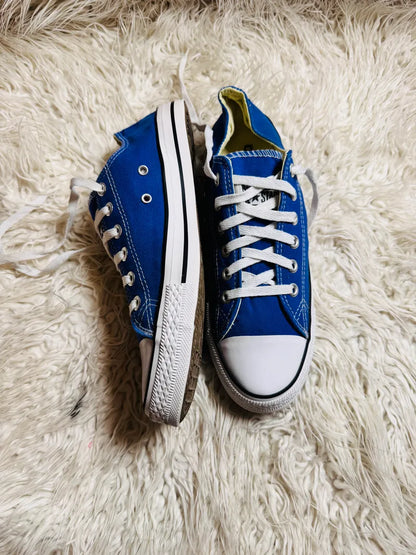 Chuck Taylor | Blue & White | Lo top | Converse