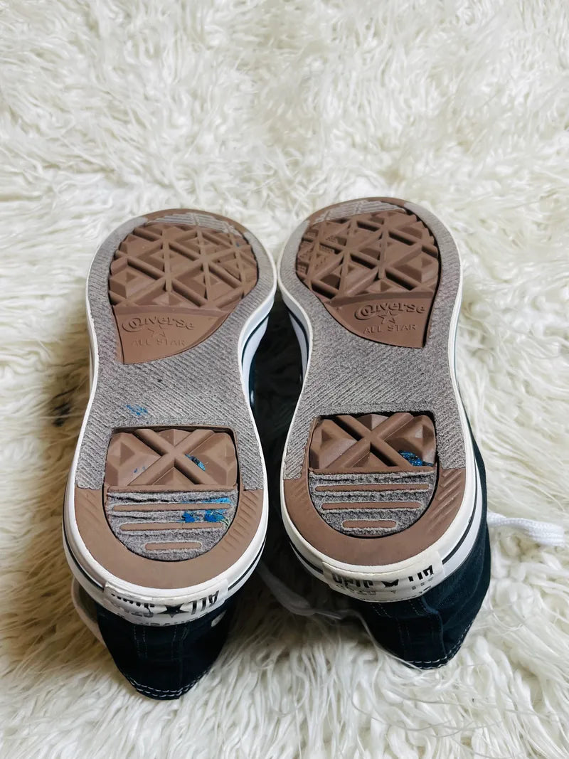 Chuck Taylor | Black & White | High top| Converse