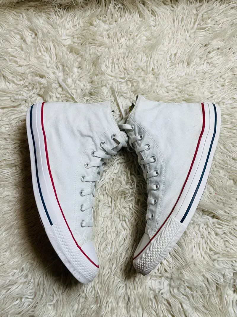Chuck Taylor | White | High top| Converse