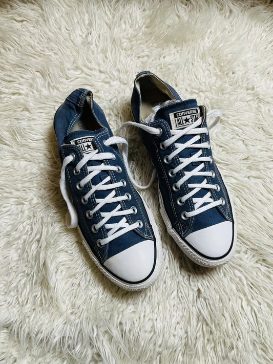 Chuck Taylor | Denim Blue & White | Lo top | Converse