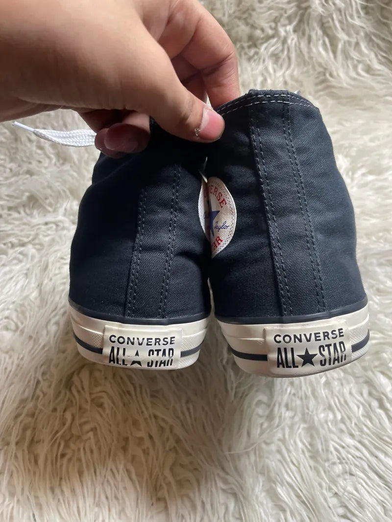 Chuck Taylor | Black & White | High top| Converse