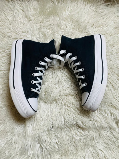 Chuck Taylor | Black & White | High top | Hi Sole