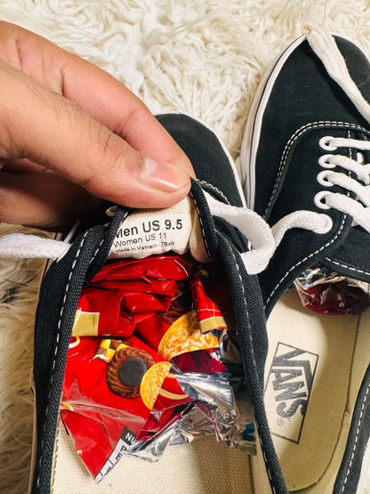 Vans Authentic Black Lo Top