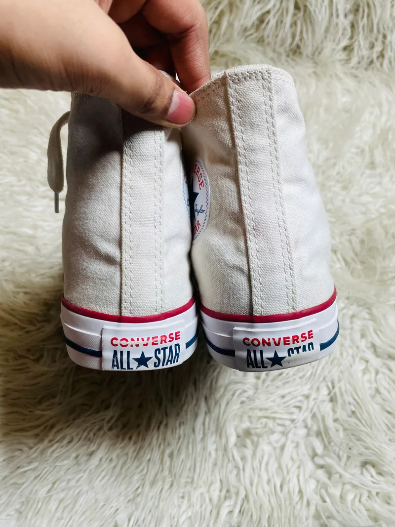 Chuck Taylor | White | High top| Converse
