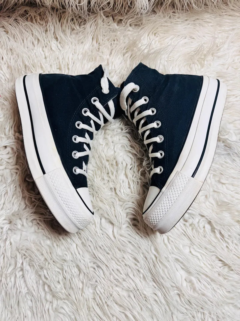Chuck Taylor | Black & White | High Heels | Converse