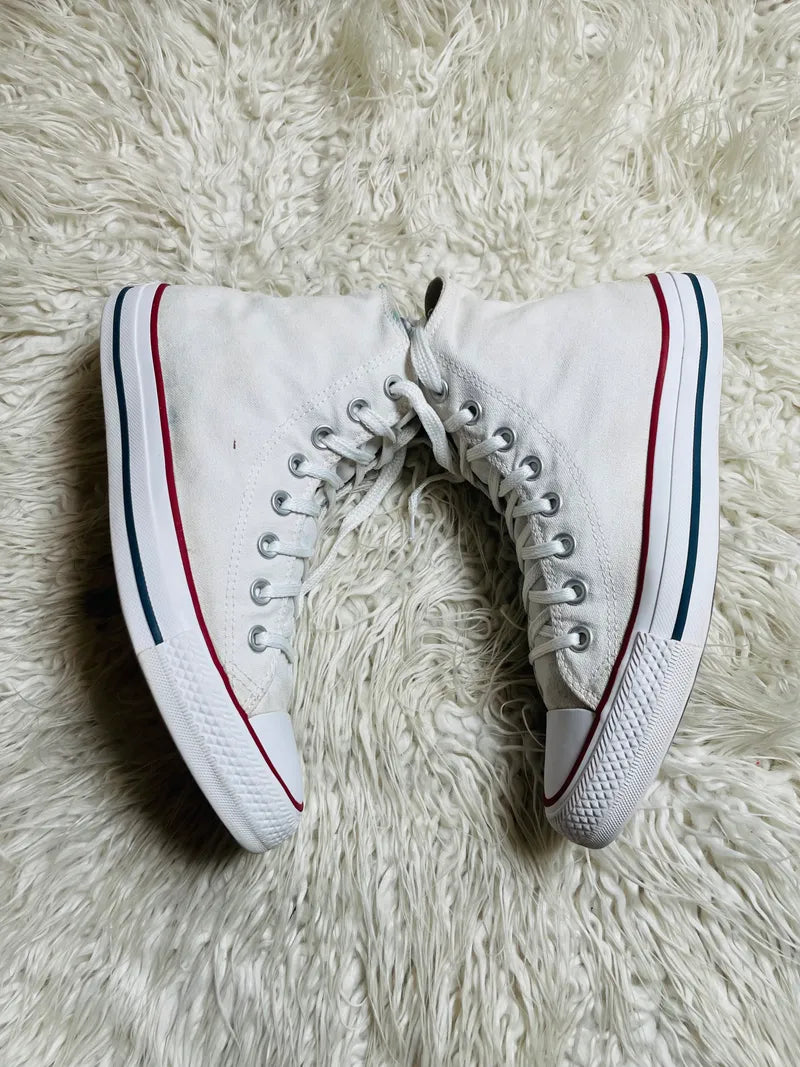 Chuck Taylor | White | High top| Converse