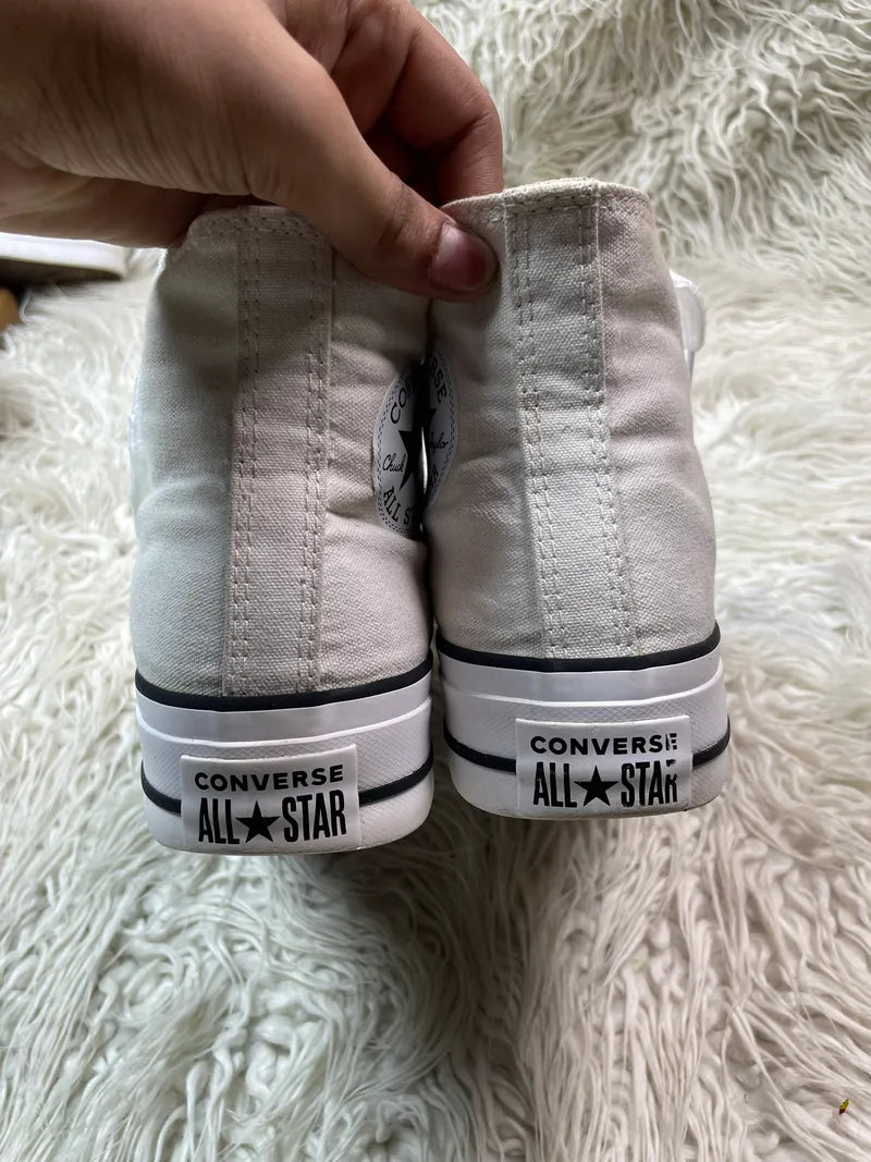 Chuck Taylor | White | High top| Converse | Platforms