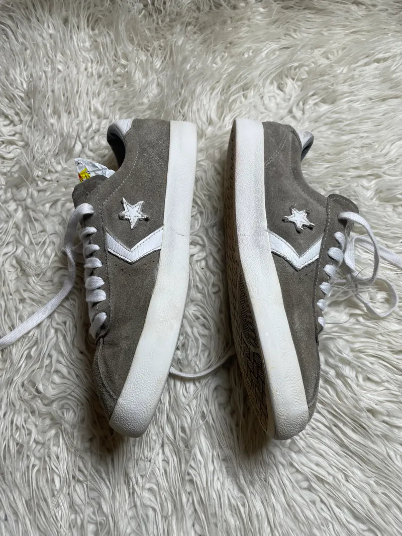 Convers One star Lo To