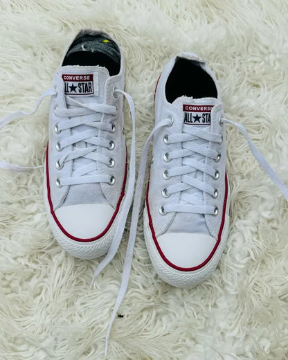 Converse Low Top
