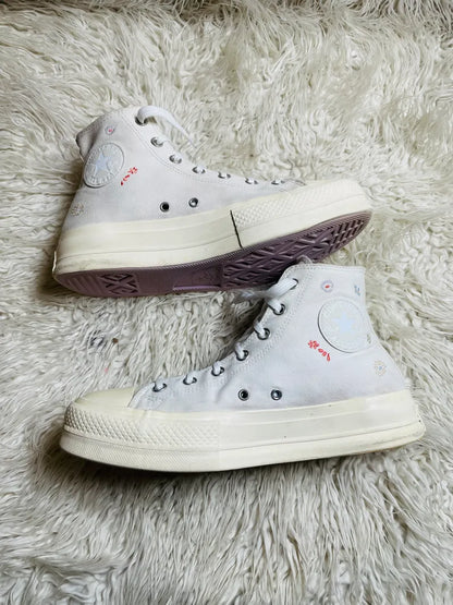 Chuck Taylor | White | Special Edition | High top | Hi Sole
