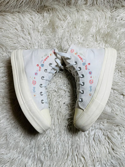 Chuck Taylor | White | Special Edition | High top | Hi Sole