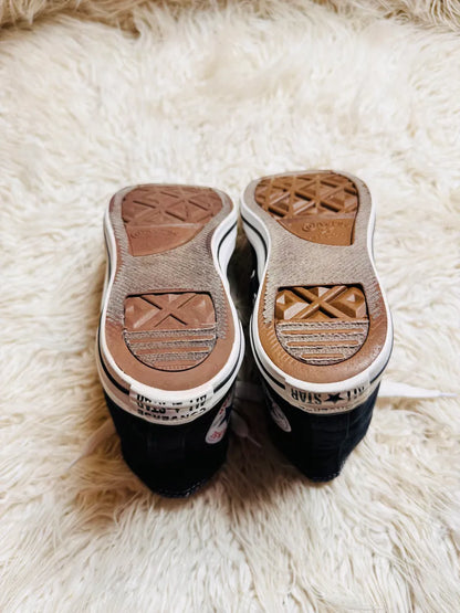 Chuck Taylor | Black & White | High top| Converse