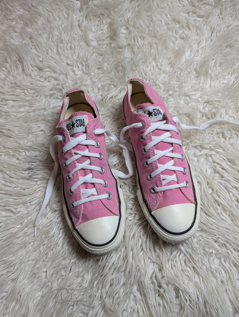 Chuck Taylor | Pink & White | Lo top | Converse