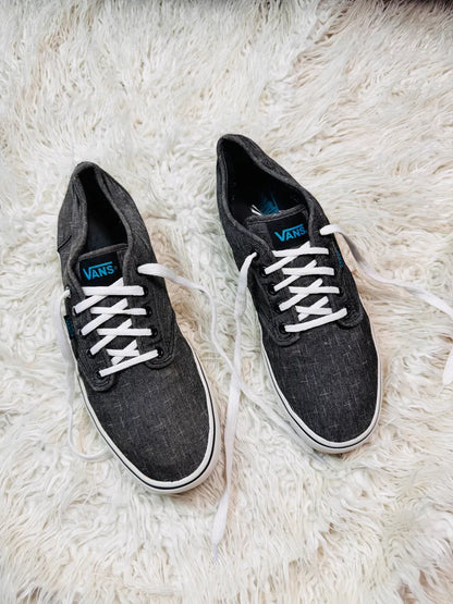 Vans | Grey & White | At Wood