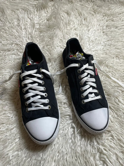 Levi’s | Black & White | Lo Top | Sneakers