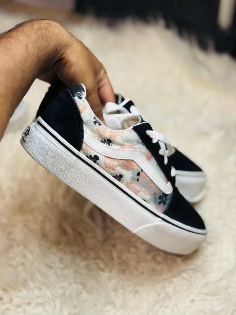 Vans Black & White | Rose | Limited Edition