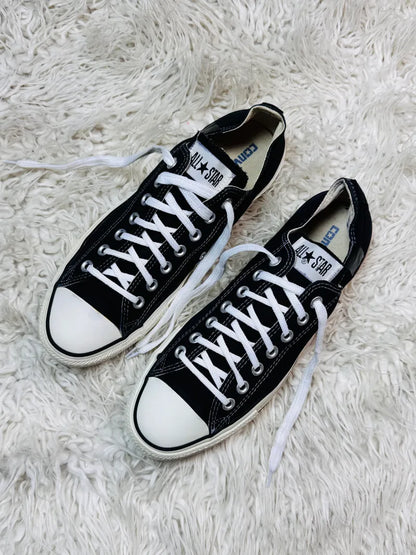 Chuck Taylor | Black & White | Lo top | Converse