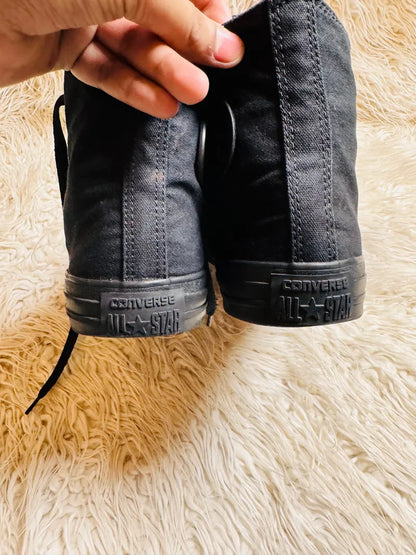 Chuck Taylor | Black | High top| Converse