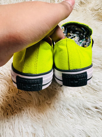 Chuck Taylor | Neon Green & White | Lo top | Converse