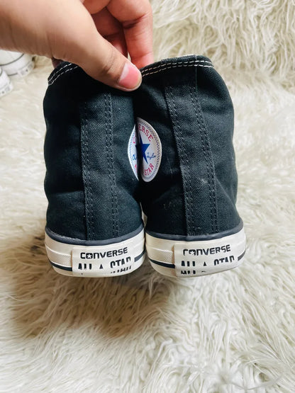 Chuck Taylor | Black & White | High top| Converse