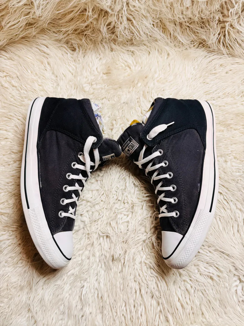 Chuck Taylor | Black & White | High top| Converse | Padded