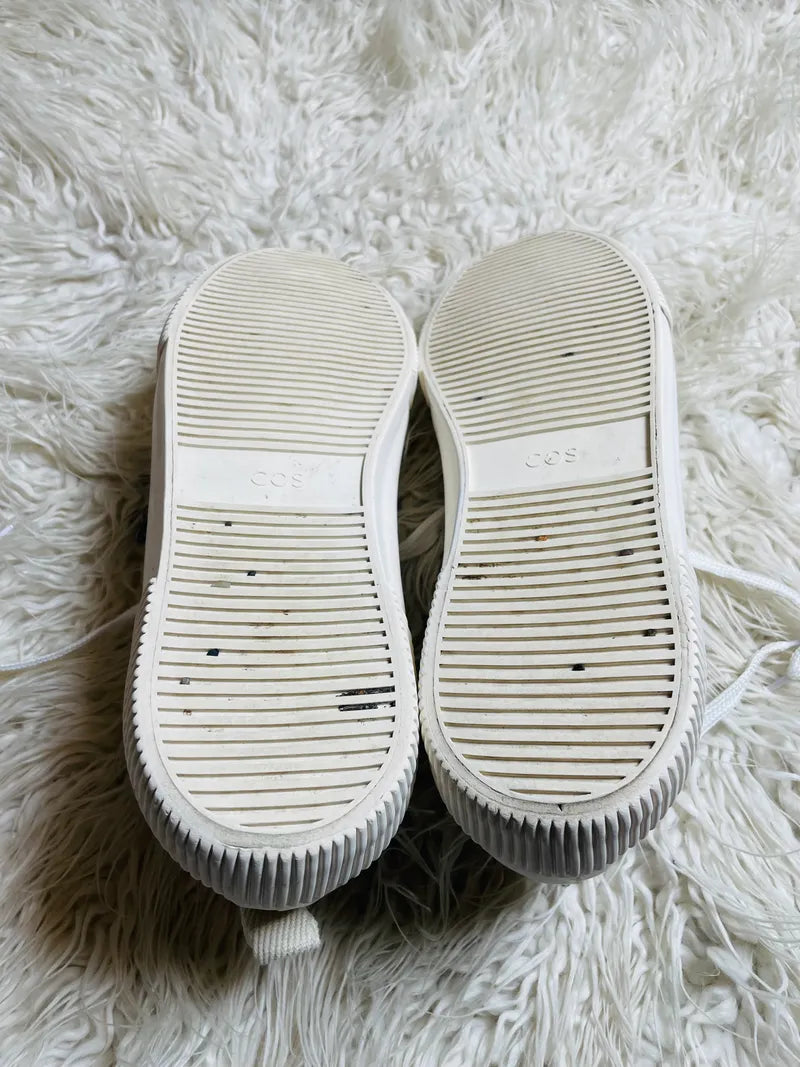 Sneakers for men’s