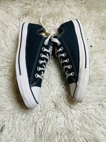 Chuck Taylor | Black & White | Lo top | Converse