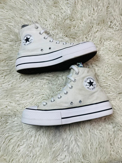 Chuck Taylor | White | High top | Hi Sole