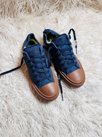 Vans | Dark Blue | Gum Sole