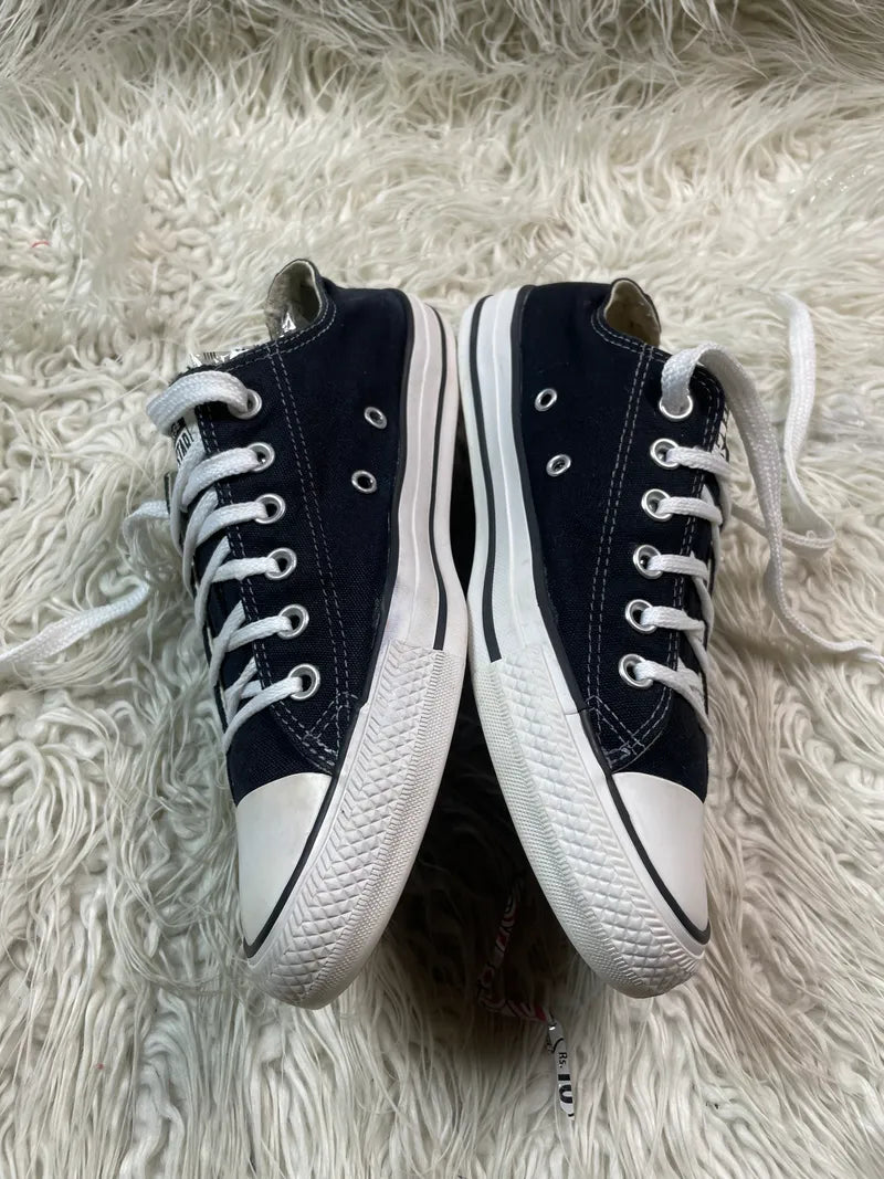 Chuck Taylor | Black & White | Lo top | Converse