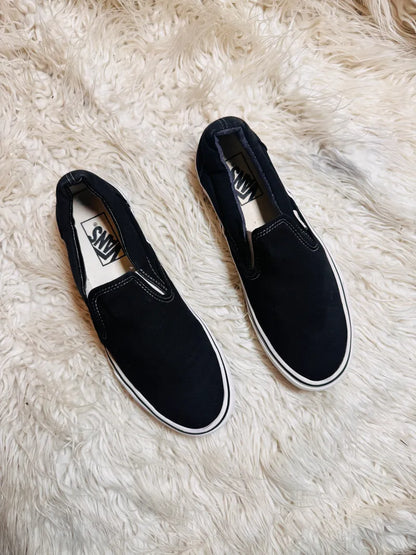 Vans | Black & White | Slip Ons