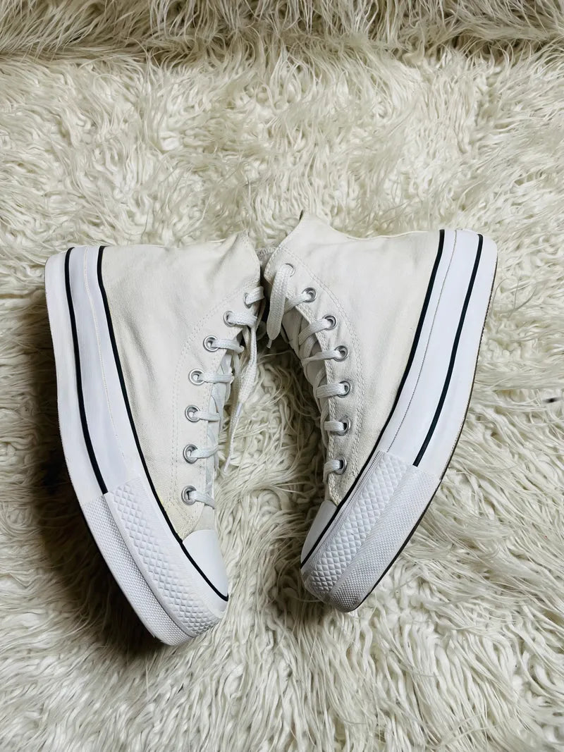 Chuck Taylor | White | High top| High Sole | Converse