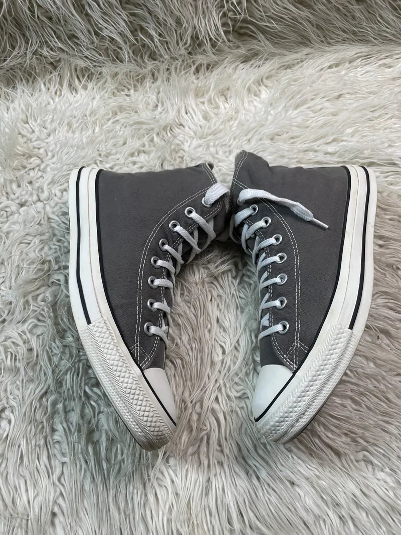 Chuck Taylor | Grey & White | High top| Converse
