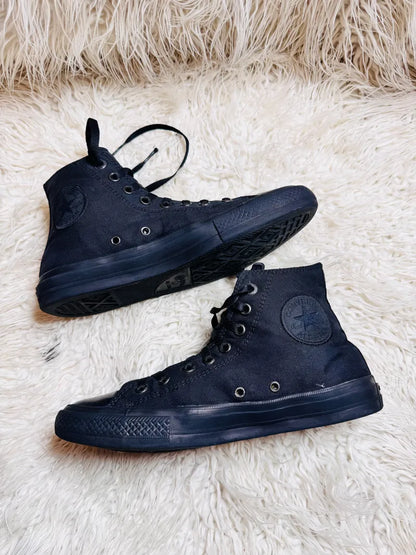 Chuck Taylor | Black | High top| Converse