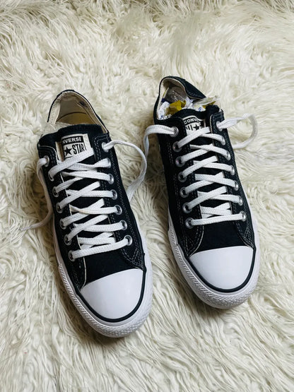 Chuck Taylor | Black & White | Lo top | Converse