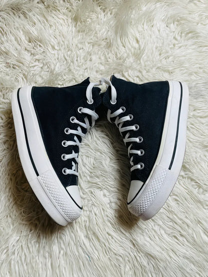 Chuck Taylor | Black & White | High top | Hi Sole