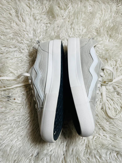 Sneakers for men’s