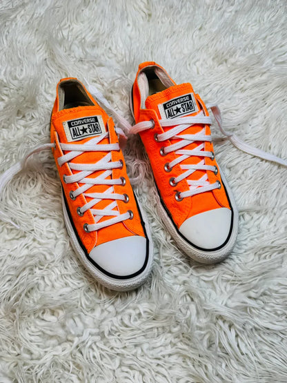 Converse | Orange & White | Low Top