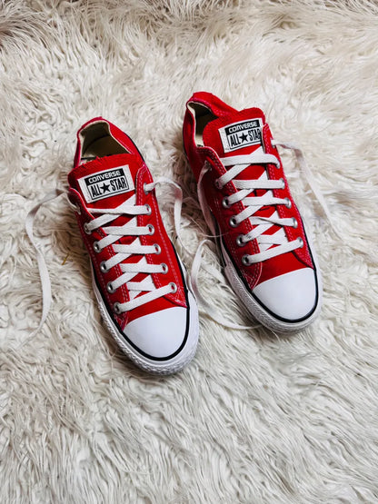 Chuck Taylor | Red & White | Lo top | Converse