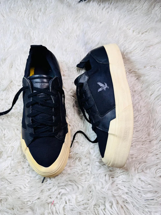 LYLE & SCOTT Black & White