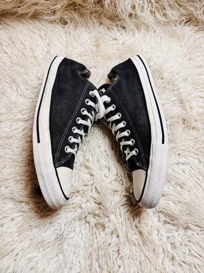 Chuck Taylor | Black & White | Lo top | Converse