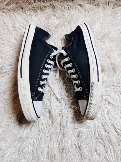 Chuck Taylor | Black & White | Lo top | Converse