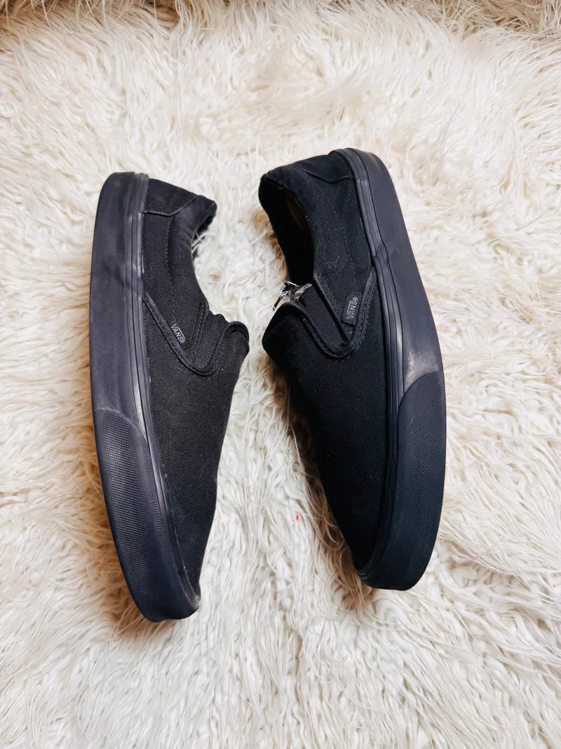 Vans | Black  | Slip Ons