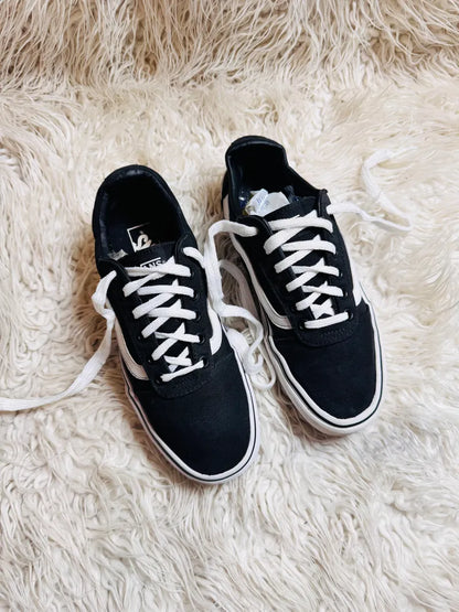 Vans | Black & White | Lo Top | Old Skool