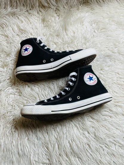 Chuck Taylor | Black & White | High top| Converse