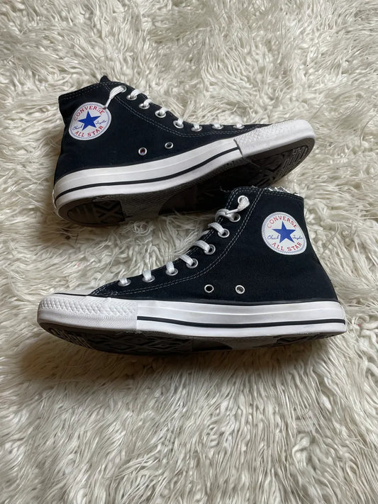 Chuck Taylor | Black & White | High top| Converse