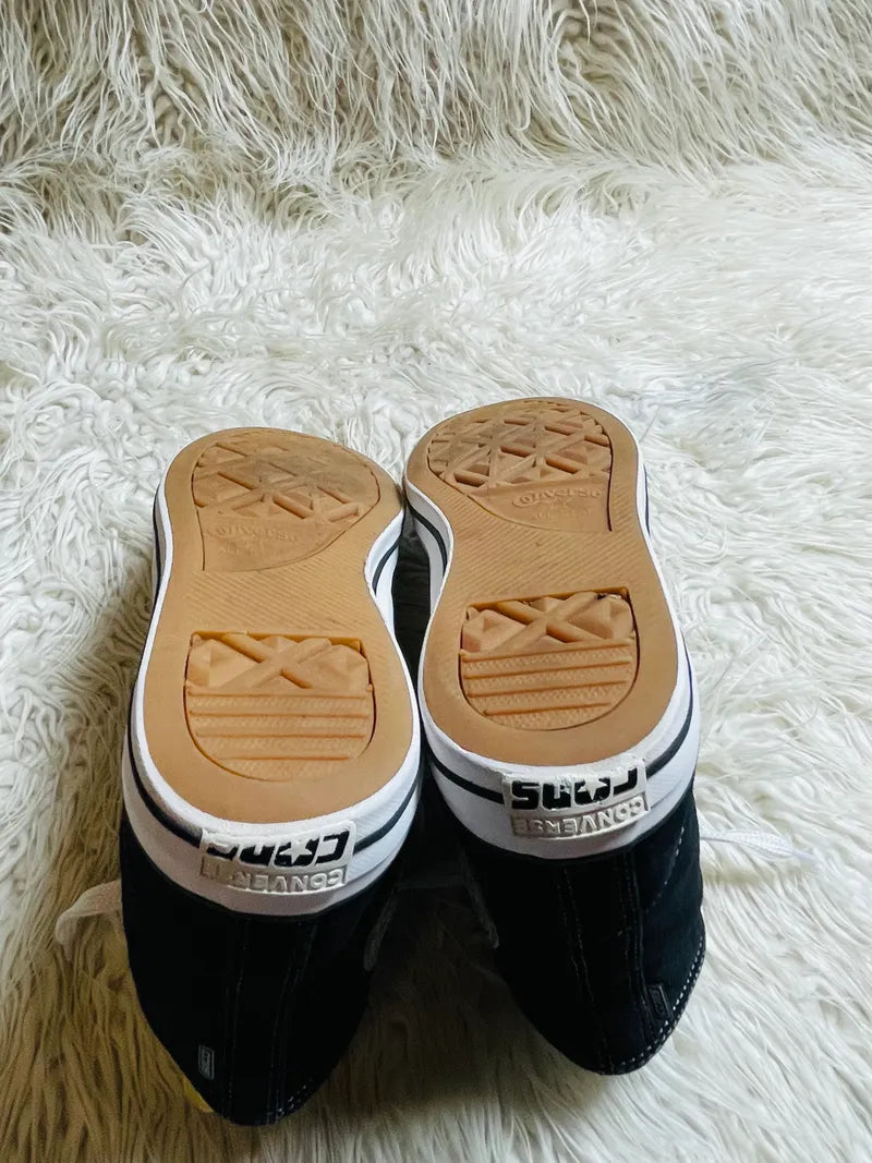 Chuck Taylor | Black & White | High top| Converse