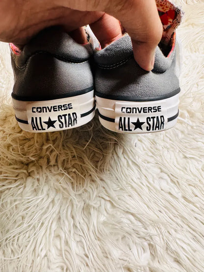 Chuck Taylor | Grey & White | Lo top | Converse