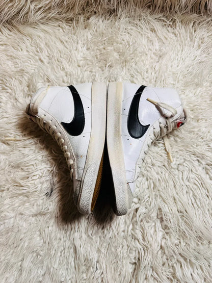 Nike men's Blazer | White
