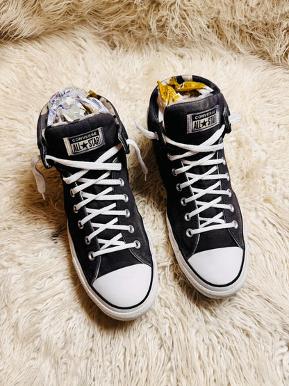 Chuck Taylor | Black & White | High top| Converse | Padded
